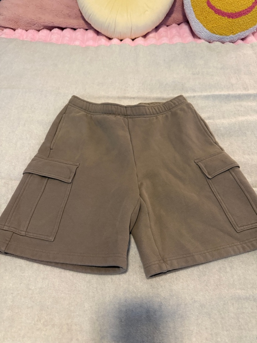 Aritzia Mega Fit Cargos